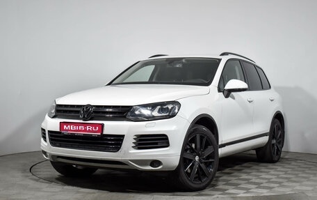 Volkswagen Touareg III, 2013 год, 2 100 000 рублей, 1 фотография