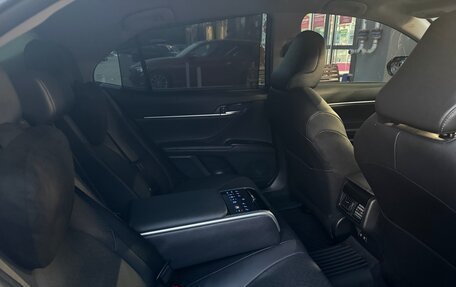 Toyota Camry, 2021 год, 3 550 000 рублей, 9 фотография