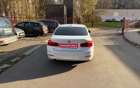 BMW 3 серия, 2018 год, 1 600 000 рублей, 4 фотография
