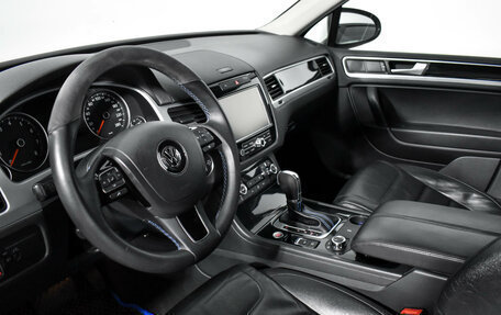 Volkswagen Touareg III, 2013 год, 2 100 000 рублей, 9 фотография