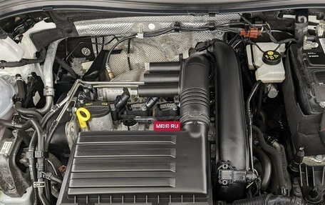 Volkswagen Tiguan II, 2020 год, 2 600 000 рублей, 9 фотография