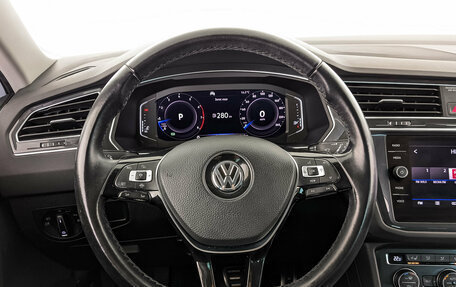 Volkswagen Tiguan II, 2020 год, 2 600 000 рублей, 21 фотография