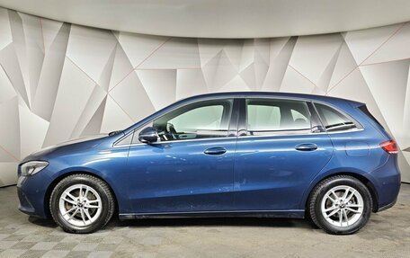Mercedes-Benz B-Класс, 2019 год, 1 995 000 рублей, 5 фотография