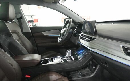 Chery Tiggo 8 Pro, 2023 год, 2 069 000 рублей, 11 фотография