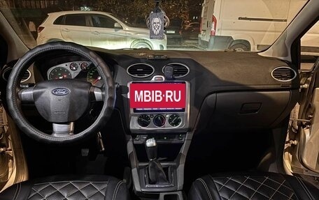 Ford Focus II рестайлинг, 2005 год, 320 000 рублей, 21 фотография