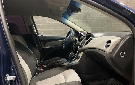 Chevrolet Cruze II, 2012 год, 990 000 рублей, 10 фотография