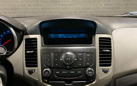 Chevrolet Cruze II, 2012 год, 990 000 рублей, 12 фотография