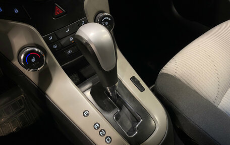 Chevrolet Cruze II, 2012 год, 990 000 рублей, 14 фотография