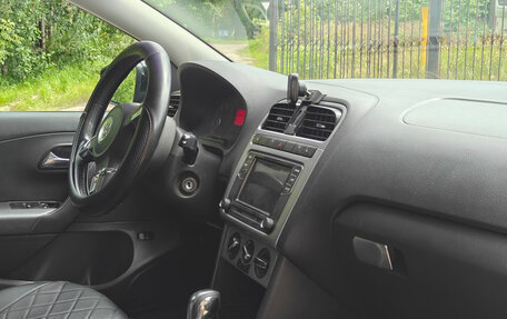 Volkswagen Polo VI (EU Market), 2013 год, 800 000 рублей, 15 фотография