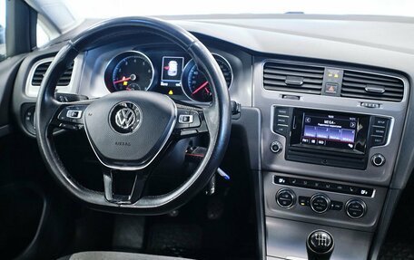 Volkswagen Golf VII рестайлинг, 2014 год, 963 000 рублей, 14 фотография