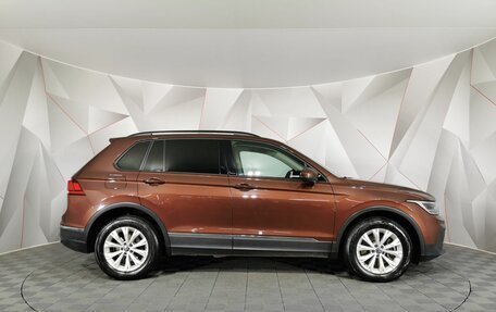 Volkswagen Tiguan II, 2021 год, 3 045 000 рублей, 6 фотография