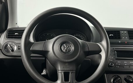 Volkswagen Polo VI (EU Market), 2012 год, 698 900 рублей, 11 фотография
