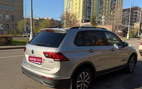 Volkswagen Tiguan II, 2021 год, 3 300 000 рублей, 3 фотография