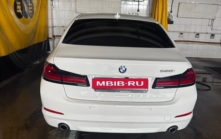 BMW 5 серия, 2019 год, 3 500 000 рублей, 2 фотография