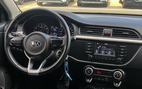 KIA Rio IV, 2020 год, 1 950 000 рублей, 10 фотография