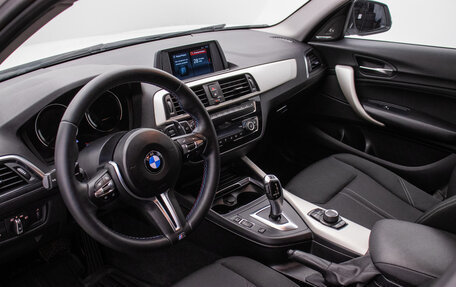 BMW 1 серия, 2017 год, 1 778 000 рублей, 10 фотография