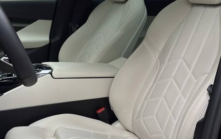 BMW 5 серия, 2024 год, 5 950 000 рублей, 8 фотография