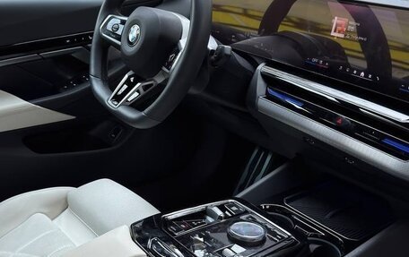 BMW 5 серия, 2024 год, 5 950 000 рублей, 7 фотография
