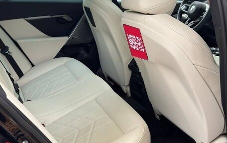 BMW 5 серия, 2024 год, 5 950 000 рублей, 10 фотография