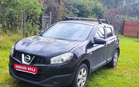 Nissan Qashqai, 2010 год, 649 000 рублей, 2 фотография
