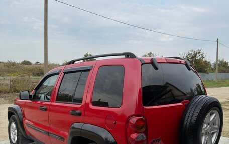 Jeep Liberty (North America) I, 2003 год, 680 000 рублей, 10 фотография