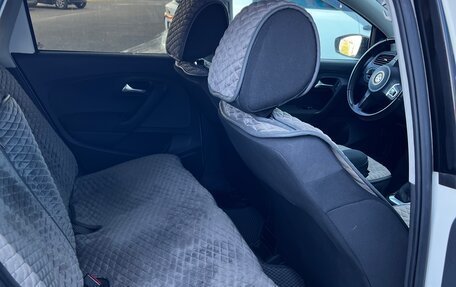 Volkswagen Polo VI (EU Market), 2010 год, 575 555 рублей, 10 фотография