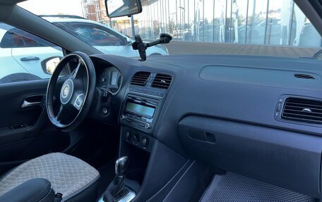 Volkswagen Polo VI (EU Market), 2010 год, 575 555 рублей, 9 фотография