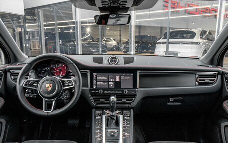 Porsche Macan I рестайлинг, 2021 год, 6 500 000 рублей, 28 фотография