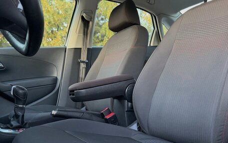 Volkswagen Polo VI (EU Market), 2017 год, 1 100 000 рублей, 14 фотография
