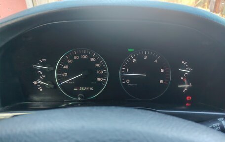 Toyota Land Cruiser 100 рестайлинг 2, 2007 год, 2 300 000 рублей, 4 фотография