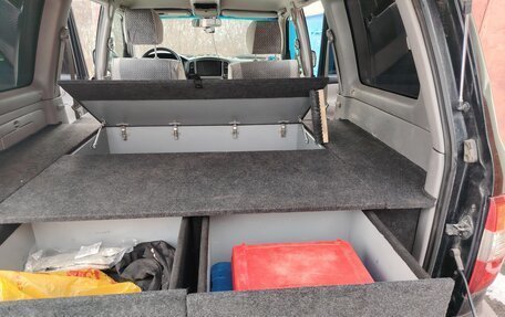 Toyota Land Cruiser 100 рестайлинг 2, 2007 год, 2 300 000 рублей, 9 фотография