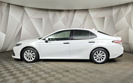 Toyota Camry, 2022 год, 2 750 000 рублей, 5 фотография