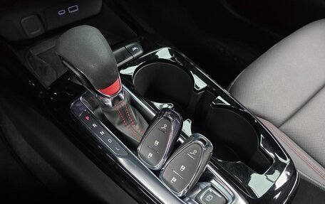 Chevrolet Trax, 2023 год, 1 413 069 рублей, 15 фотография