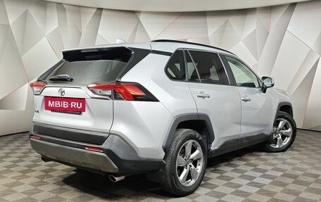 Toyota RAV4, 2019 год, 2 600 000 рублей, 2 фотография