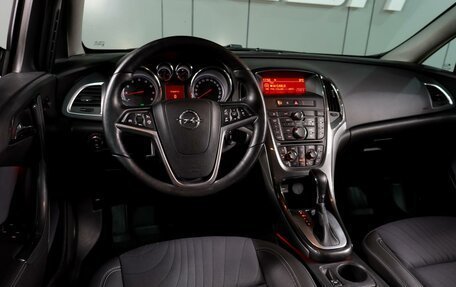 Opel Astra J, 2013 год, 929 000 рублей, 6 фотография