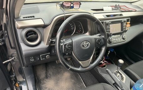 Toyota RAV4, 2013 год, 2 100 000 рублей, 2 фотография
