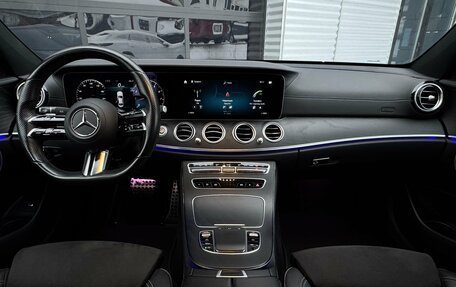 Mercedes-Benz E-Класс, 2021 год, 4 950 000 рублей, 13 фотография