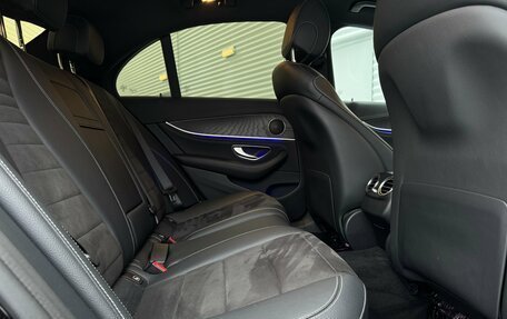 Mercedes-Benz E-Класс, 2021 год, 4 950 000 рублей, 25 фотография