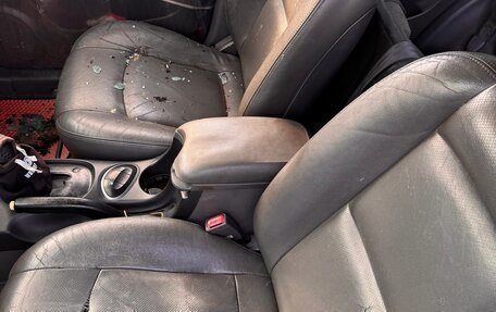 Hyundai Santa Fe III рестайлинг, 2004 год, 99 000 рублей, 9 фотография
