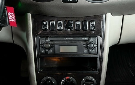 Mercedes-Benz A-Класс, 2001 год, 450 000 рублей, 12 фотография