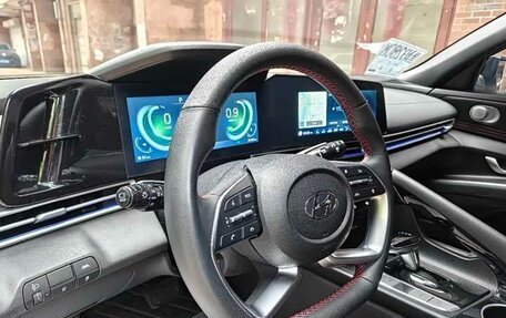 Hyundai Elantra, 2022 год, 1 215 000 рублей, 14 фотография