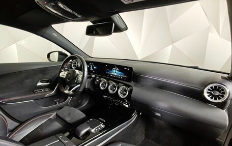 Mercedes-Benz A-Класс, 2021 год, 2 693 000 рублей, 13 фотография