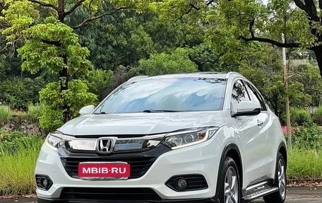 Honda Vezel, 2022 год, 1 320 000 рублей, 1 фотография