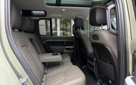 Land Rover Defender II, 2020 год, 7 200 000 рублей, 38 фотография