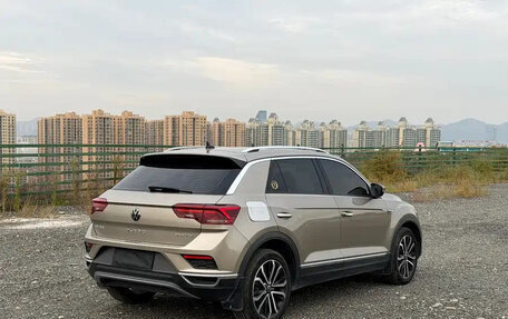 Volkswagen T-Roc I, 2022 год, 1 400 700 рублей, 6 фотография