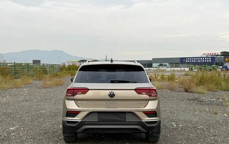 Volkswagen T-Roc I, 2022 год, 1 400 700 рублей, 5 фотография
