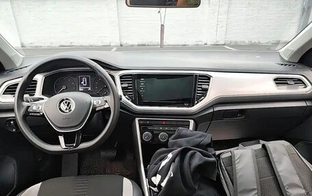 Volkswagen T-Roc I, 2022 год, 1 450 700 рублей, 7 фотография