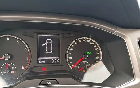 Volkswagen T-Roc I, 2022 год, 1 450 700 рублей, 9 фотография