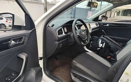 Volkswagen T-Roc I, 2022 год, 1 450 700 рублей, 14 фотография