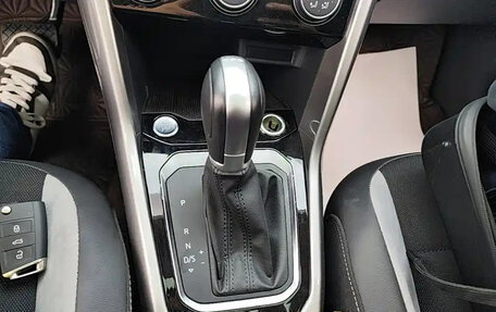 Volkswagen T-Roc I, 2022 год, 1 450 700 рублей, 16 фотография
